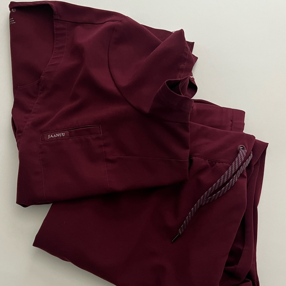 JAANUU Scrub set Wine
